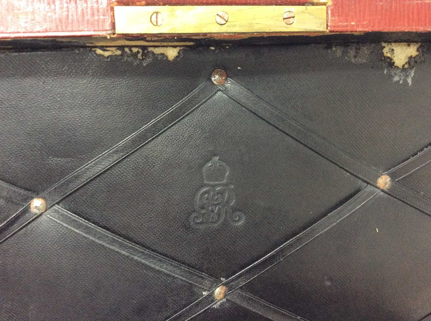 Red Moroccan Leather Despatch Box with George V cypher to interior, by John Peck & Son - Image 3 of 7