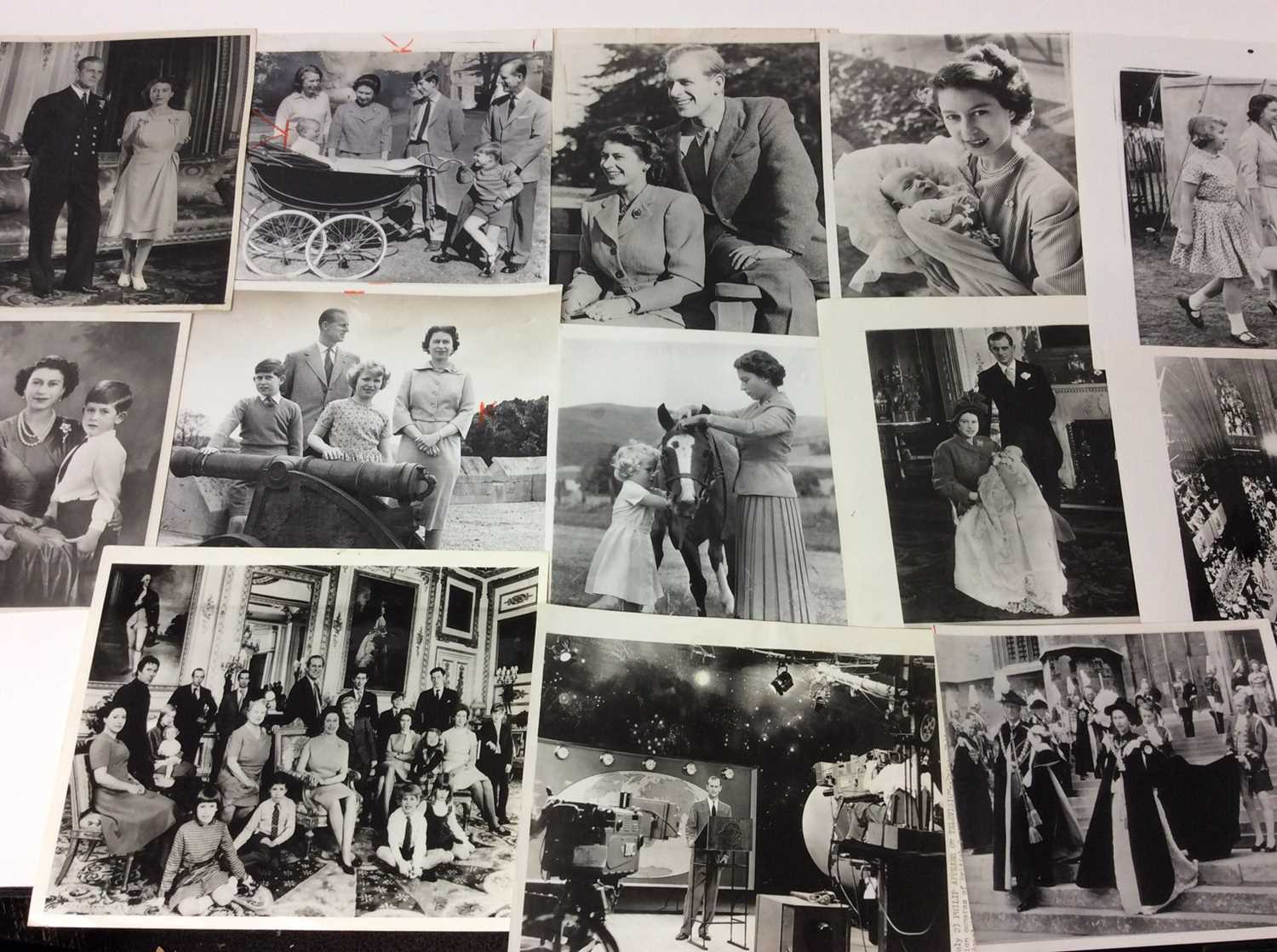 H.M Queen Elizabeth II , collection of Royal press photographs of The Queen and her family including - Image 2 of 4