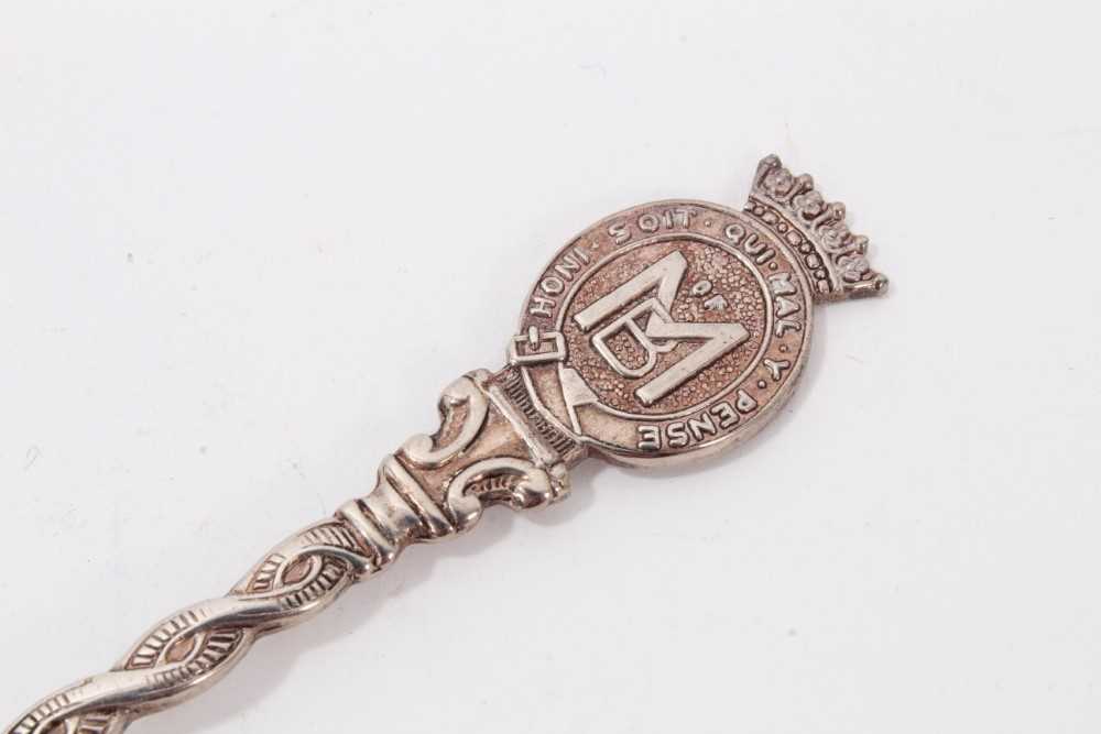Lord Mountbattern of Burma , silver plated teaspoon with cast crowned M of B cipher within Garter co - Image 2 of 3