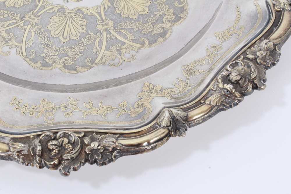 Baron de Rothschild, exceptional quality French silver and gilt plate with Rothschild crest - Image 4 of 6