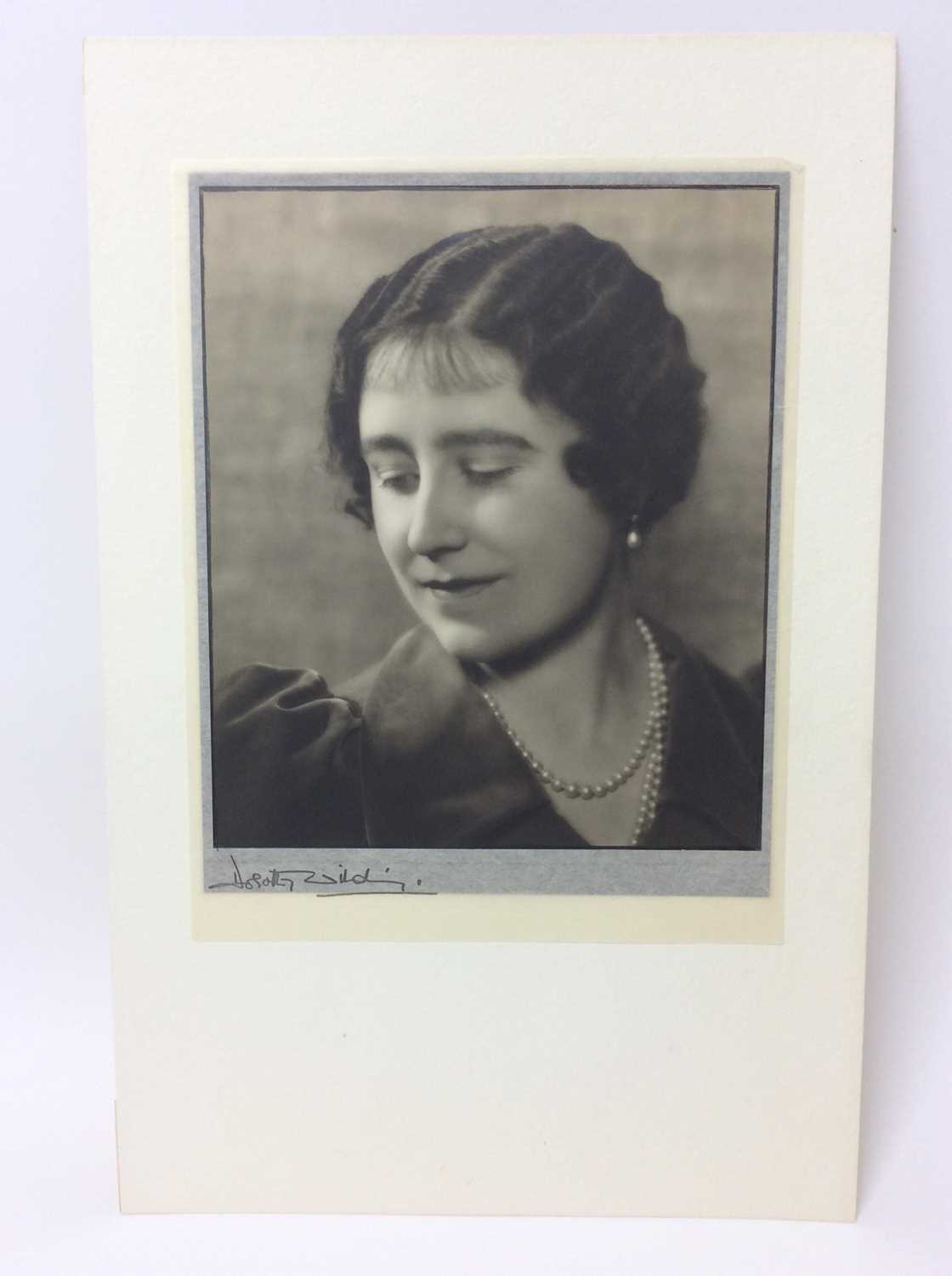 H.M. Queen Elizabeth , fine late 1930s Dorothy Wilding black and white informal portrait photograph - Image 2 of 5