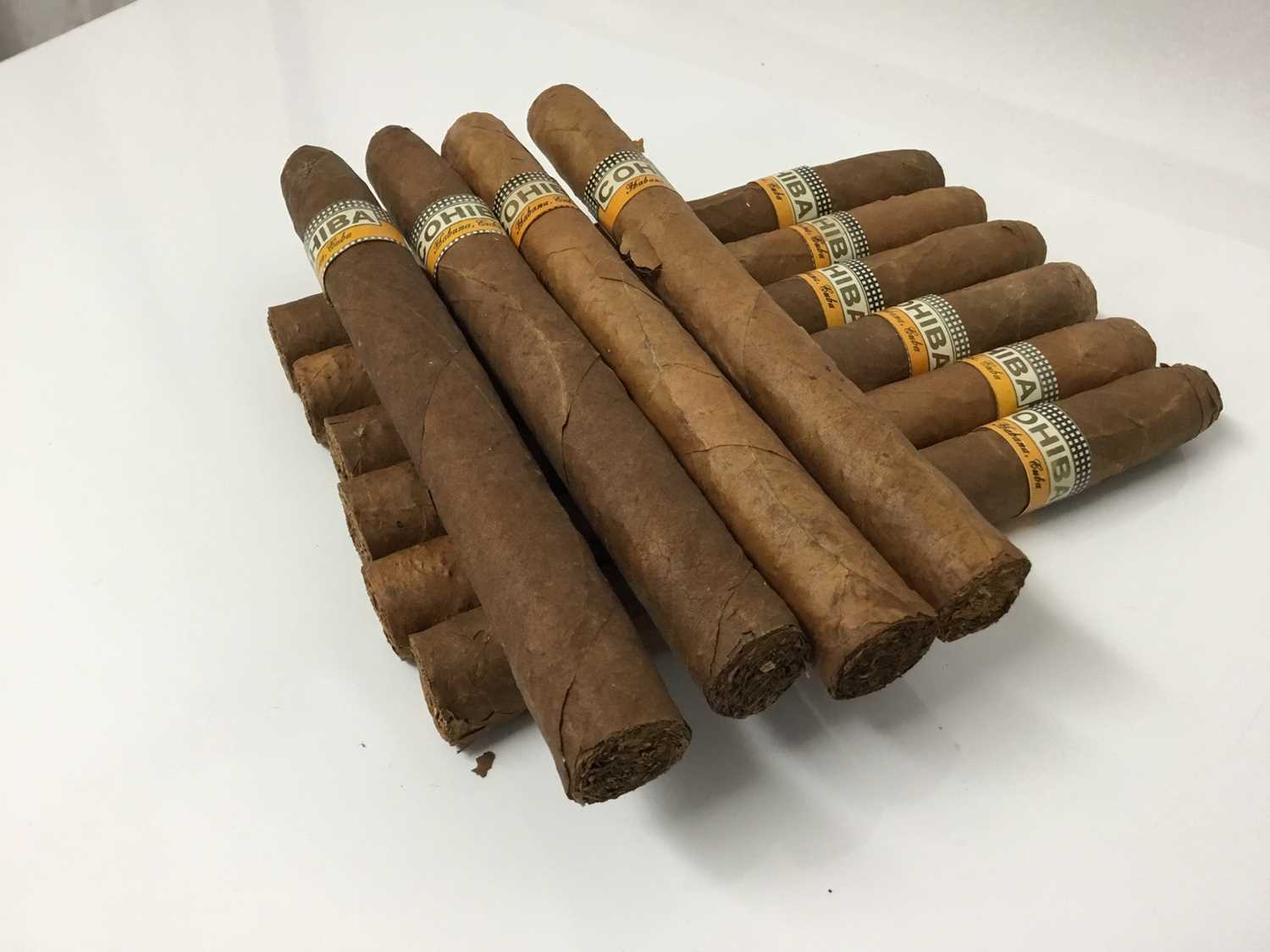 Cigars - group of 10 Cuban Cohiba cigars - Image 3 of 3