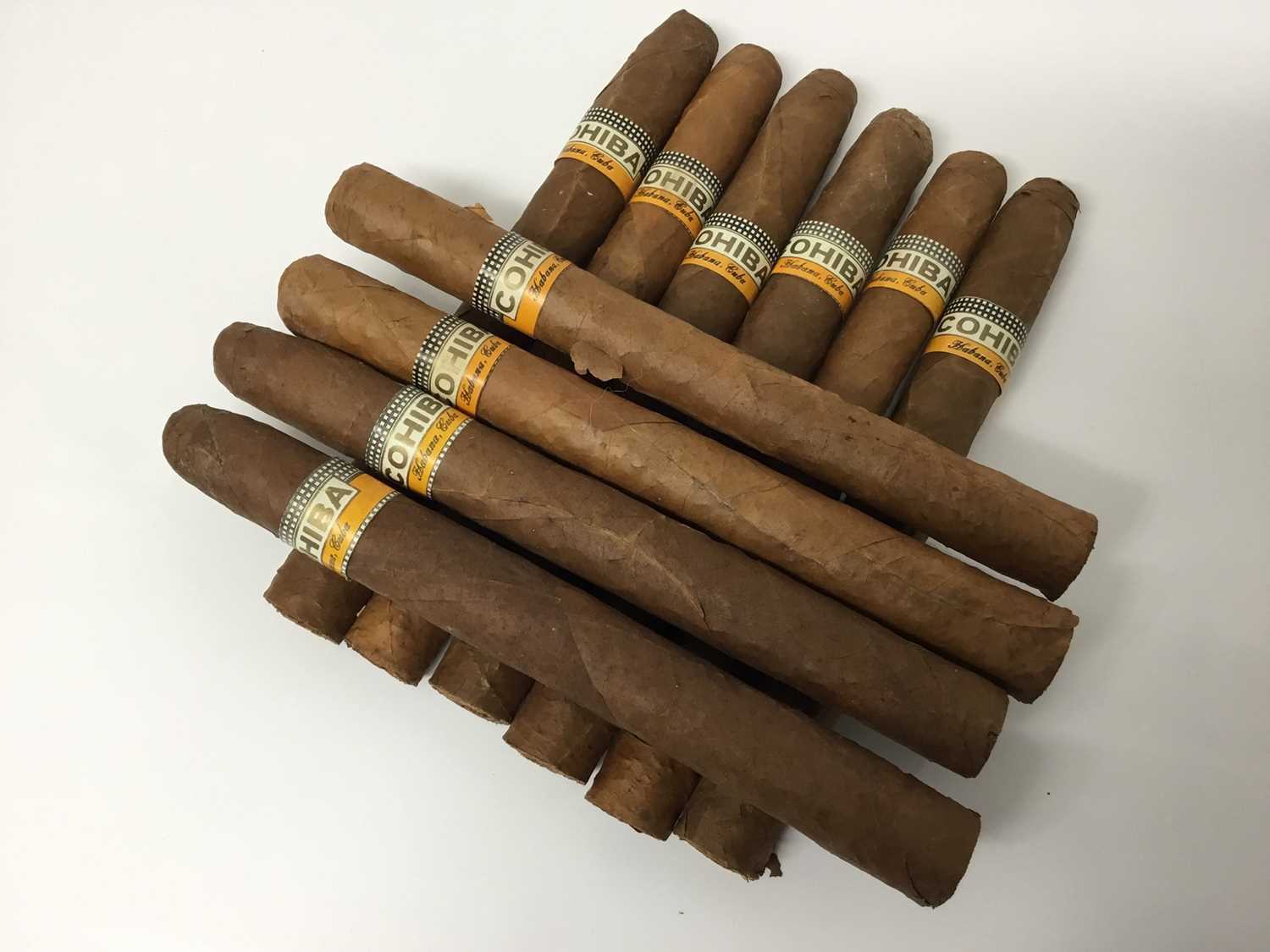 Cigars - group of 10 Cuban Cohiba cigars