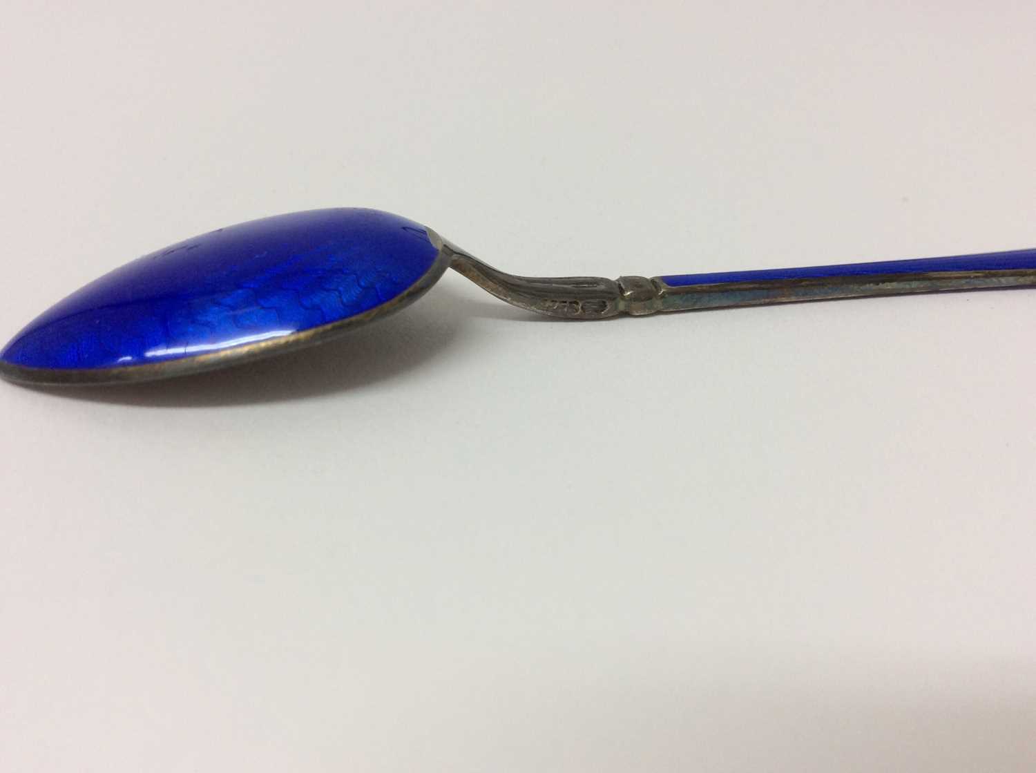Set of six Norwegian silver and blue guilloche enamel spoons in fitted case - Image 4 of 4