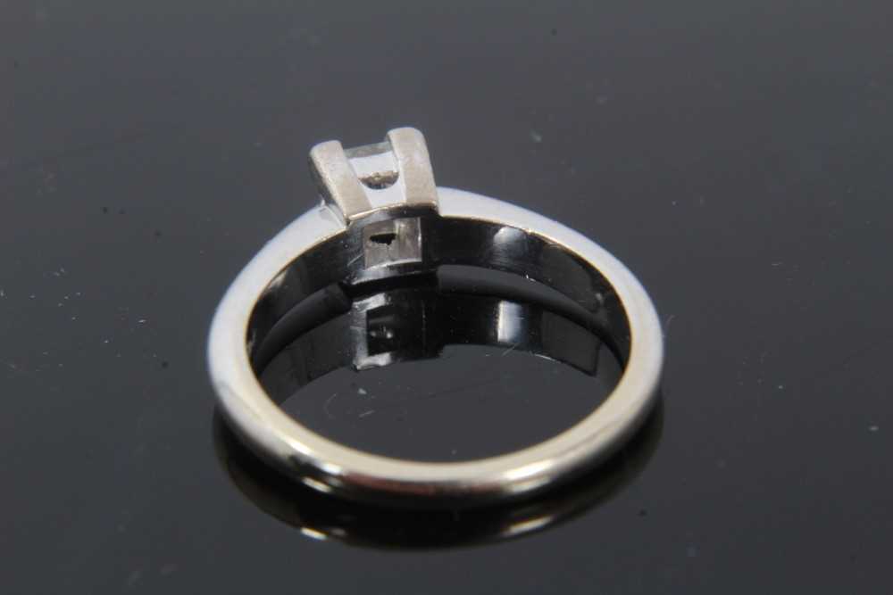 Diamond single stone ring - Image 2 of 5