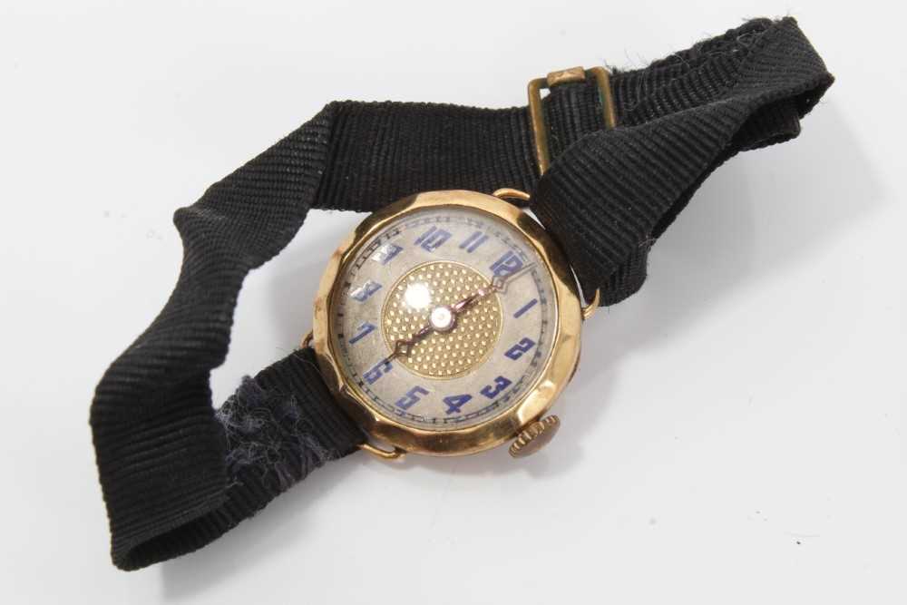 Gold and yellow metal jewellery to include two 9ct gold wristwatches - Image 2 of 8