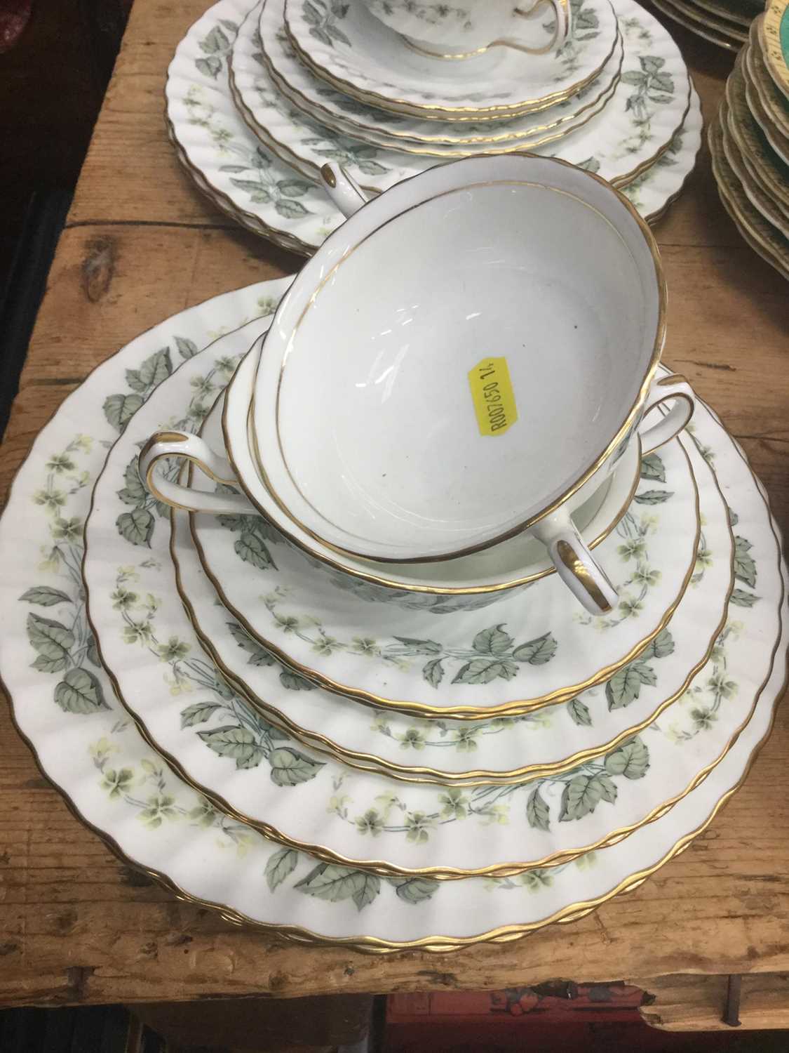 Minton 'Greenwich' pattern dinner service- 51 pieces