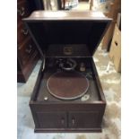 HMV gramophone, model 109, retailed by Dace & Son
