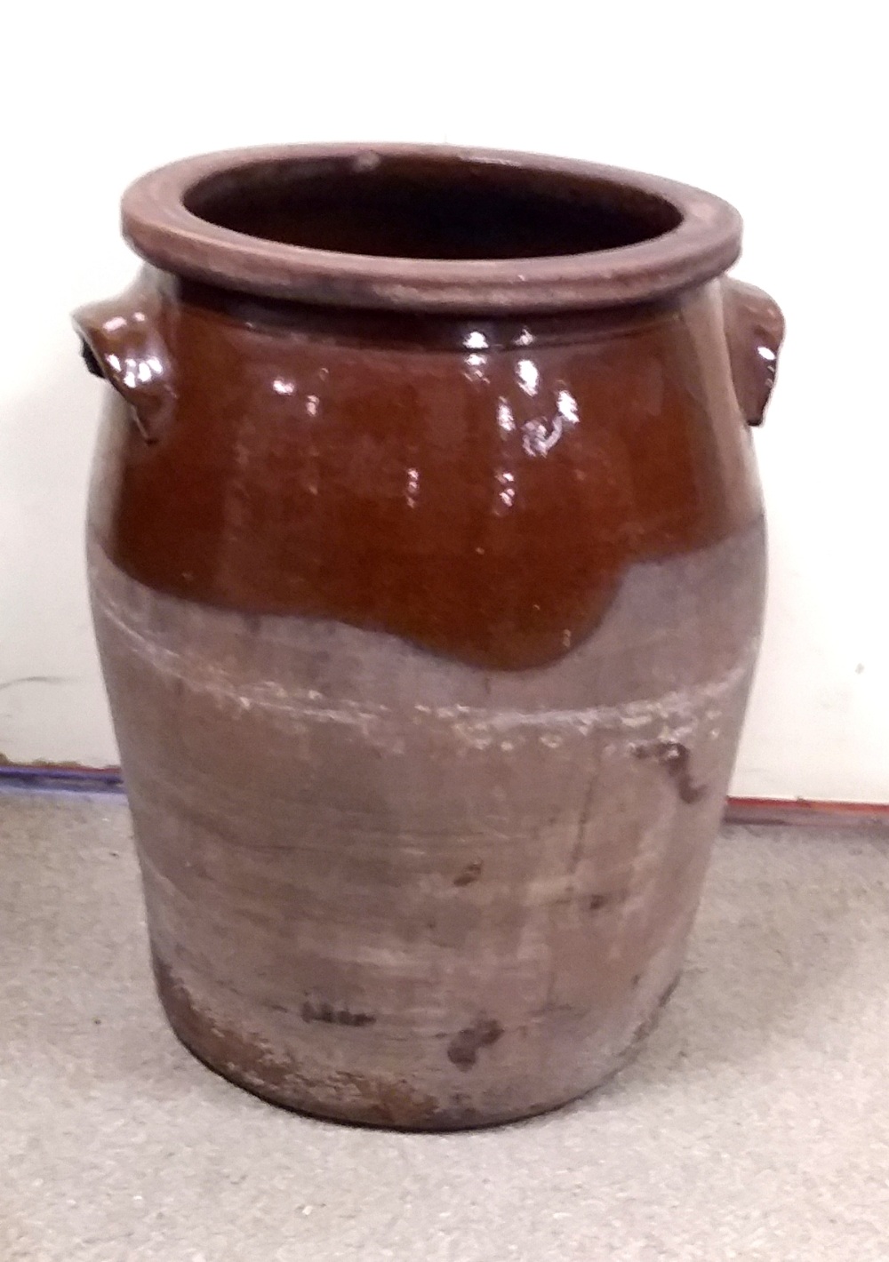 Large Vict Earthen Ware Jar