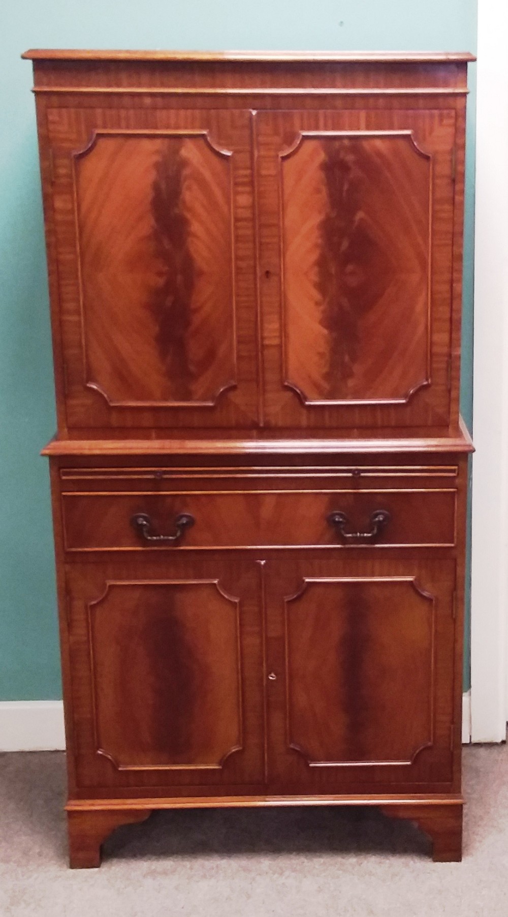 Mahogany 4 Door Drinks Cabinet with Brush Slide Dimensions:75cm W 42cm D 148cm H