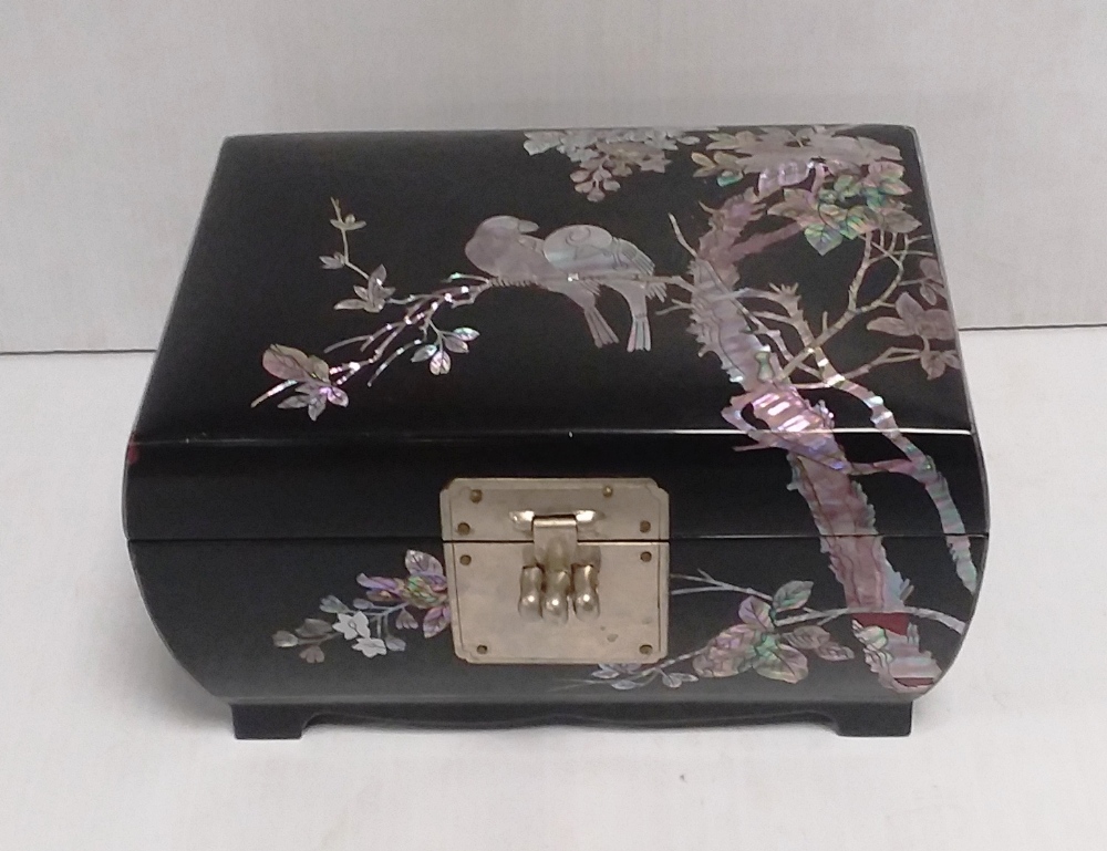 Mother of Pearl Inlaid Jewellery Box Dimensions: 20cm W 14cm D 10cm H