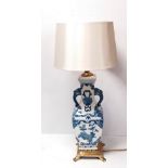 Elegant Porcelain & Brass Table Lamp