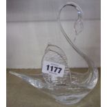 A Royal Doulton lead crystal swan pattern dish