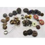 A bag of buttons including enamel and gilt examples
