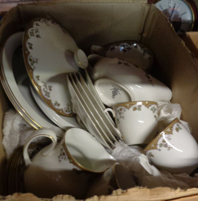 A Royal Doulton Linwood pattern part dinner and tea service including plates, bowls, cups, - Image 2 of 2