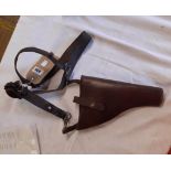 Second World War revolver/pistol holster "Sam Brown"