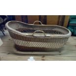 A 90cm vintage wicker moses basket
