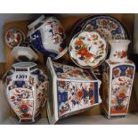 A box containing assorted 20th Century oriental ceramics