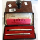 A 1970's boxed Parker fountain and ballpoint pen set - sold with a wooden blotter