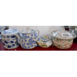 Four pieces of oriental pottery comprising a Chinese blue and white lidded pot, bowl, and two