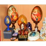 A COLLECTION OF RUSSIAN HANDPAINTED, LACQUER DECORATIVE ITEMS, etc, comprising of five eggs on