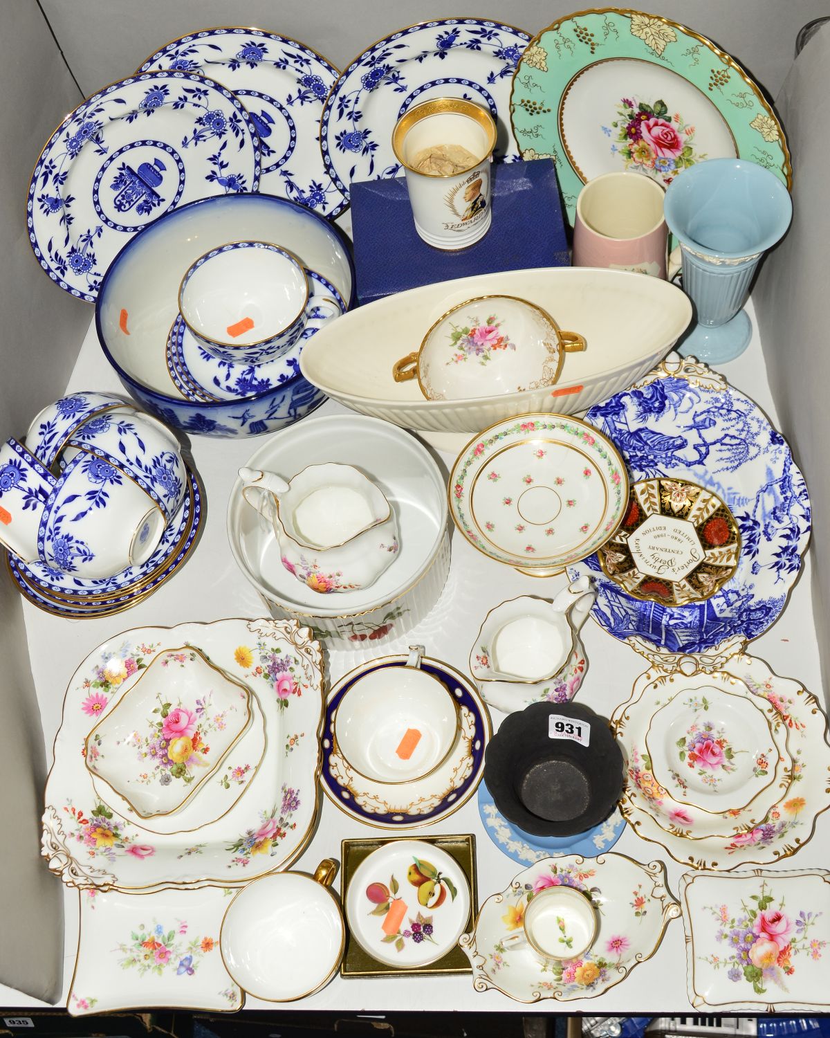 A GROUP OF CERAMICS, to include a Wedgwood 19th century black basalt pot having fluted rim, floral