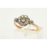 AN EARLY 20TH CENTURY 18CT GOLD DIAMOND CLUSTER RING, designed as a circular cluster of old cut