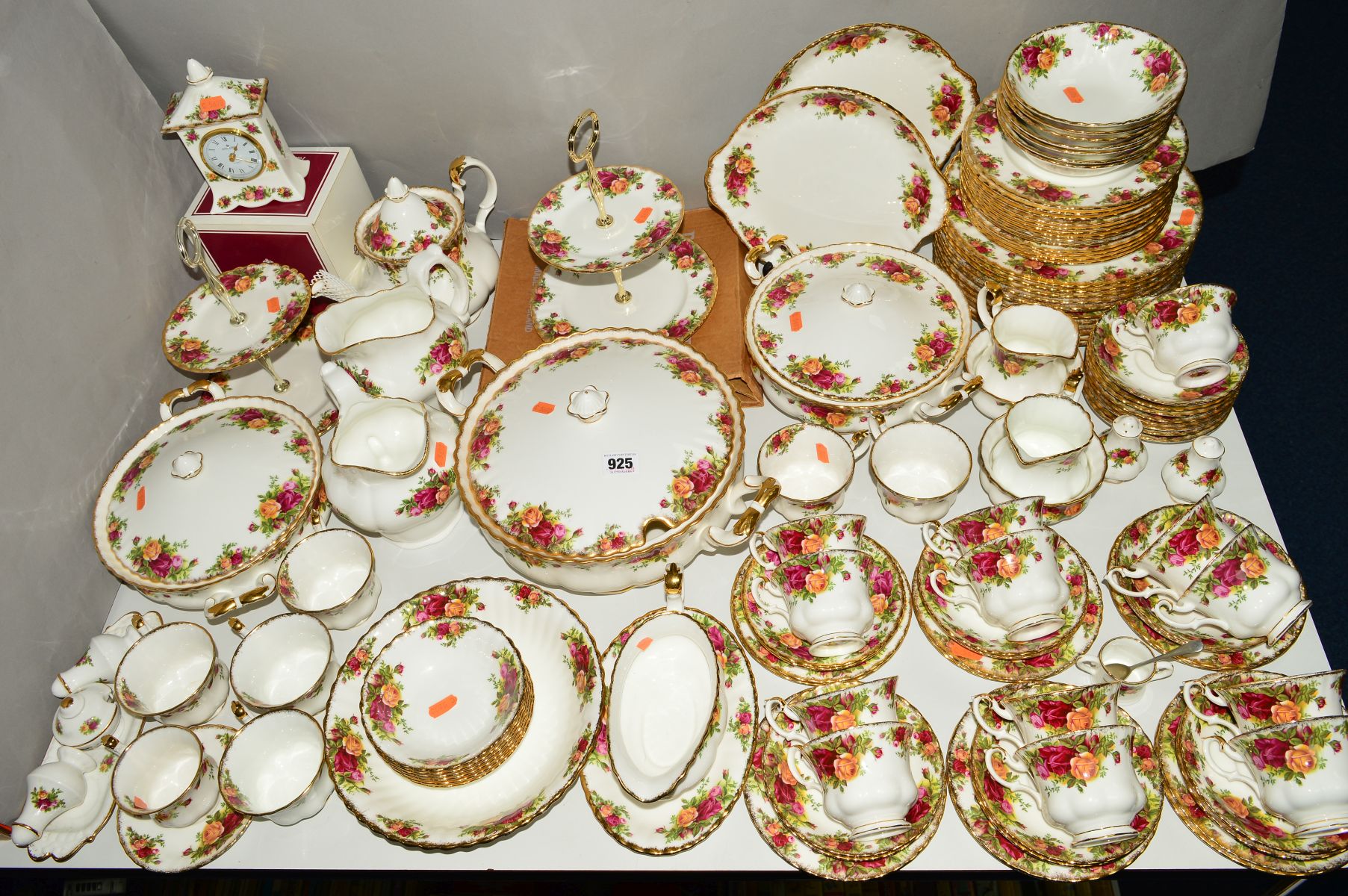 A LARGE COLLECTION OF ROYAL ALBERT OLD COUNTRY ROSES DINNER AND TEA WARES, twin handled soup tureen,