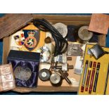 A BOX OF MISCELLANEOUS ITEMS, to include a late Victorian stickpin, a faceted diamond shape