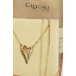 A CASED SILVER AND GOLD CLOGAU HEART STRINGS PENDANT, the pendant of harp design suspended from