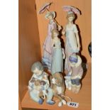 FIVE LLADRO FIGURES/GROUP, comprising 'New Playmates' No5456 by Antonio Ramos, height 12cm, '