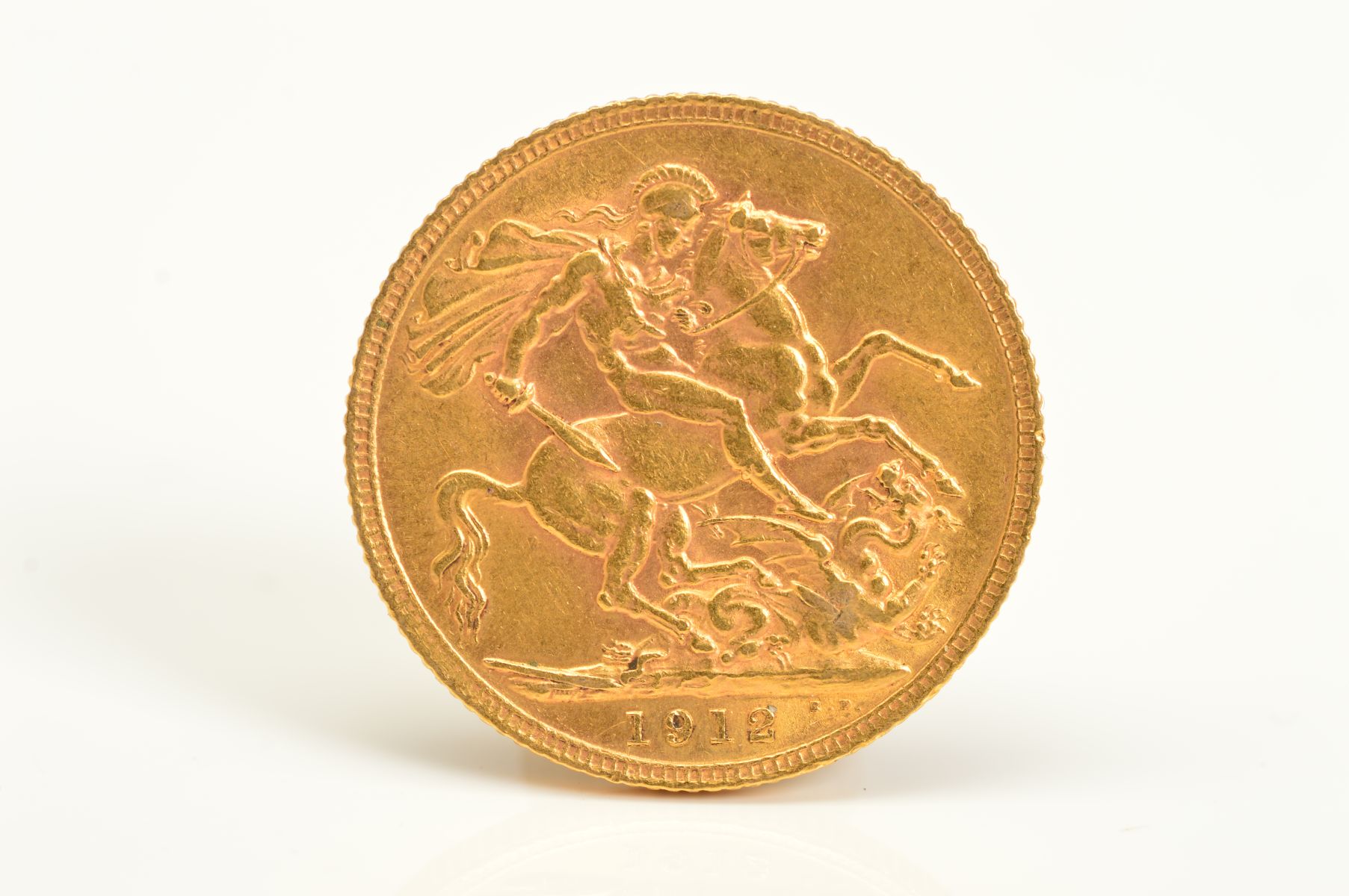 A FULL GOLD SOVEREIGN GEORGE V 1912