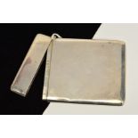 AN EDWARDIAN SILVER CARD CASE, of rectangular form, plain exterior with hinged top, maker George