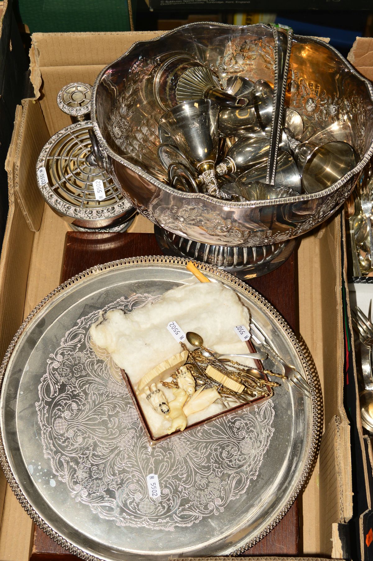 A BOX TO INCLUDE A SET OF CAPPINI GILT ON WHITE METAL PICKLE FORK AND CONDIMENT SPOONS, with finials