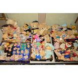 A LARGE COLLECTION (FIVE BOXES AND LOOSE OF FOREVER FRIENDS SOFT TOYS AND ORNAMENTS including some