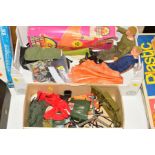 A QUANTITY OF UNBOXED AND ASSORTED ACTION MAN FIGURES, CLOTHING AND ACCESSORIES, to include Red