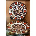 TWO ROYAL CROWN DERBY IMARI PLATES '1128' pattern, diameter 21.5cm (2)