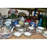 A COLLECTION OF MOSTLY 20TH CENTURY CHINESE WARES to include boxed tea service, boxed tea pot, boxed