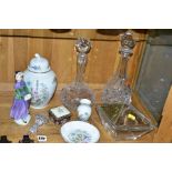 A SMALL GROUP OF GLASS AND CERAMIC ITEMS, a Stuart Crystal decanter stopper, a Magnitudo Artis