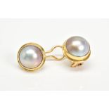 A PAIR OF 18CT GOLD MABE PEARL EARRINGS, each designed as a mabe pearl within a collet setting to