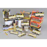 A QUANTITY OF MAINLY BOXED HORNBY AND GRAHAM FARISH BY BACHMANN N GAUGE SCENECRAFT LINESIDE