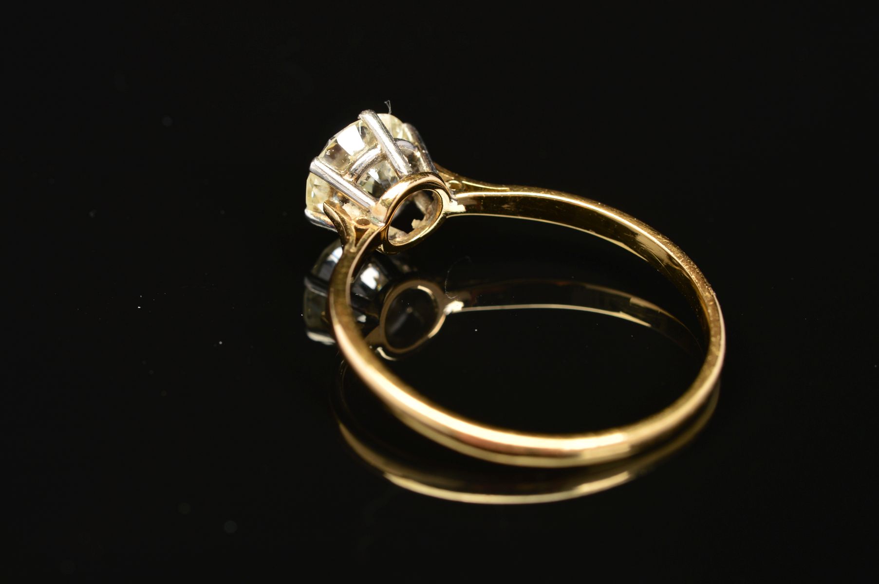 A MODERN SINGLE STONE DIAMOND RING, estimated modern round brilliant cut diamond weight 1.50ct, - Image 3 of 5