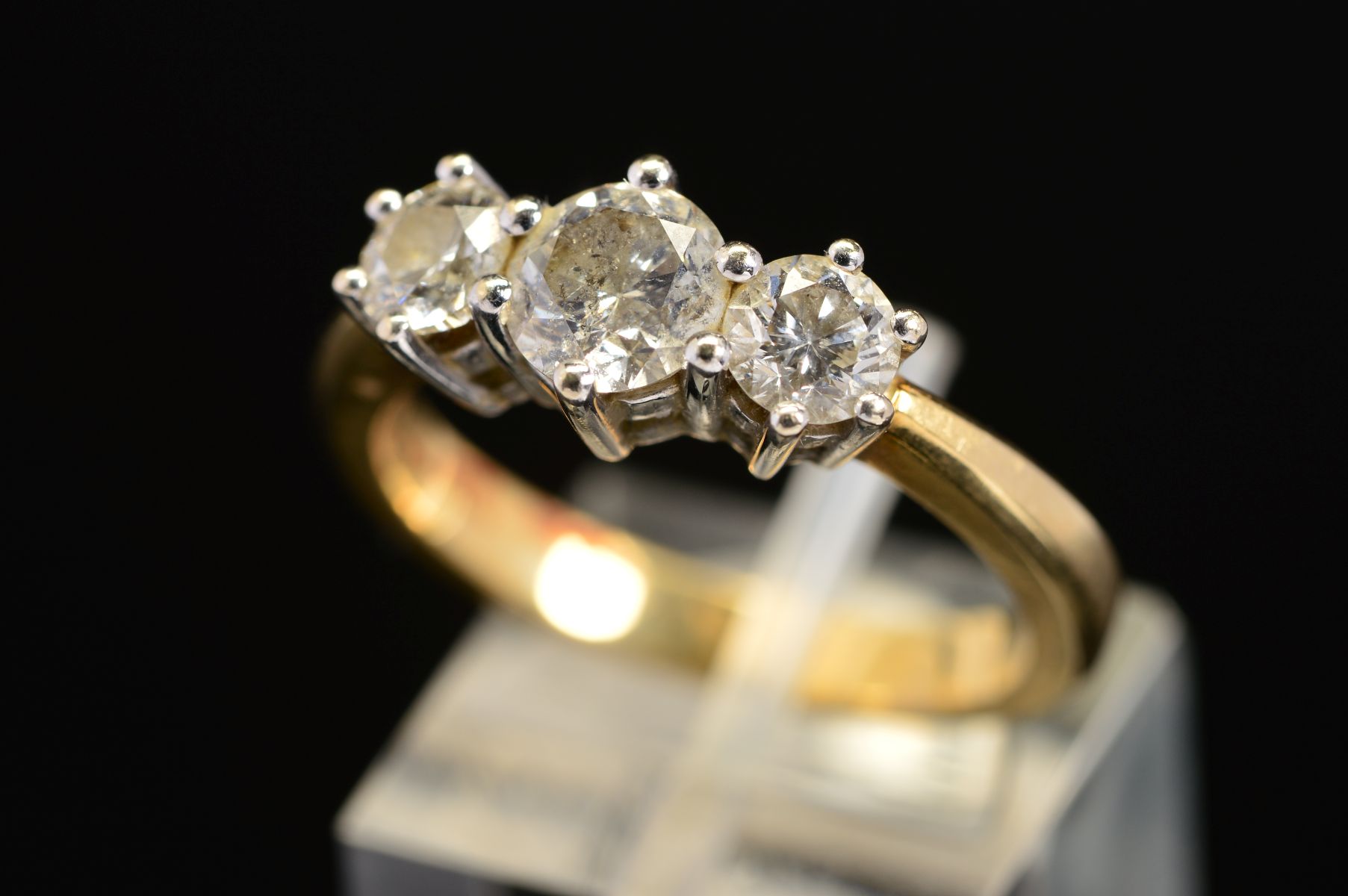 A MODERN 18CT GOLD THREE STONE DIAMOND RING, estimated total modern round brilliant cut weight 1. - Image 4 of 5