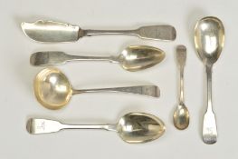A SMALL PARCEL OF IRISH SILVER FLATWARE AND CUTLERY, all engraved with crests comprising an Old