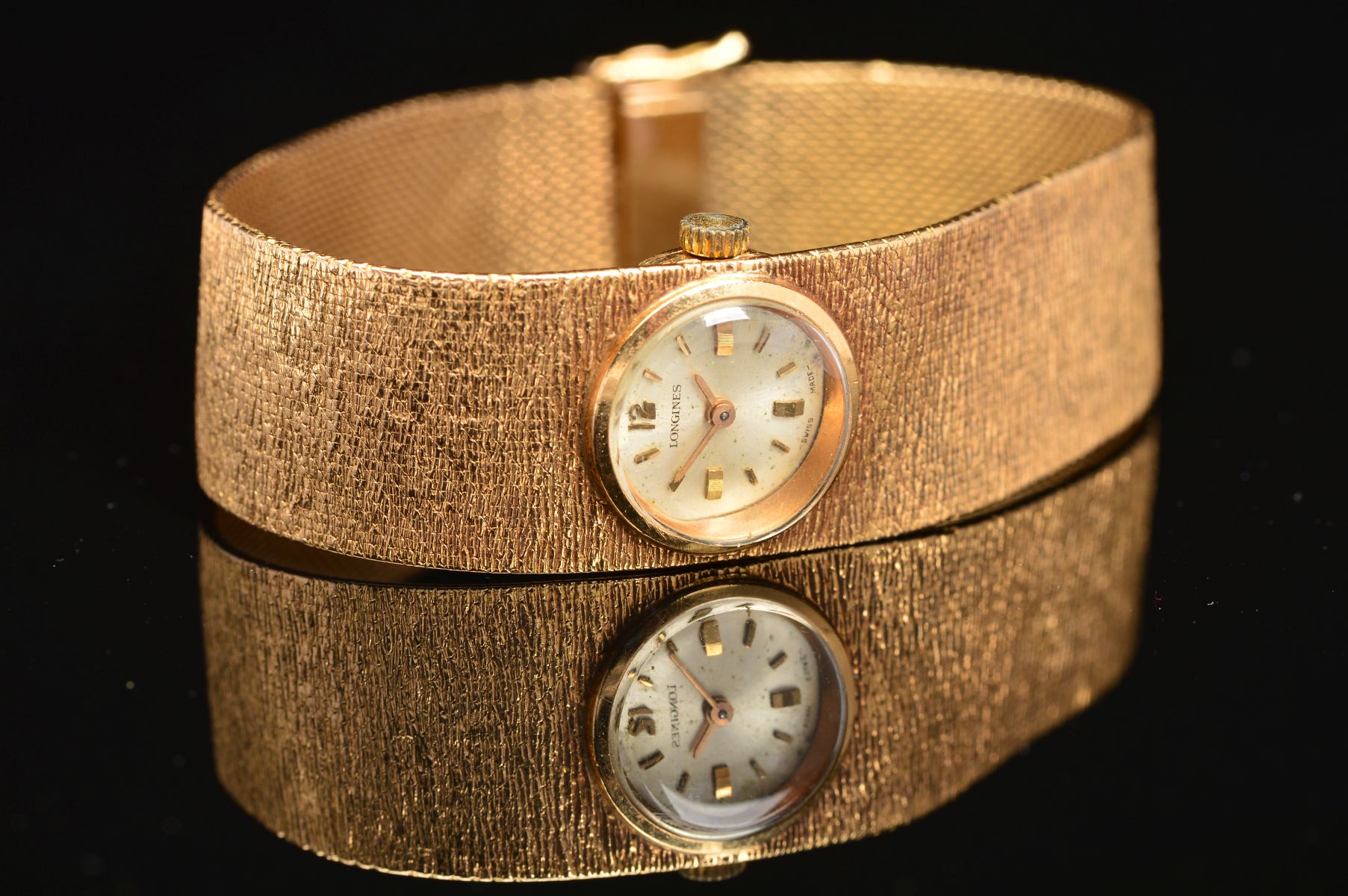 A MID TO LATE 20TH CENTURY LADIES LONGINES WATCH, a round case measuring approximately 20mm in - Image 3 of 5