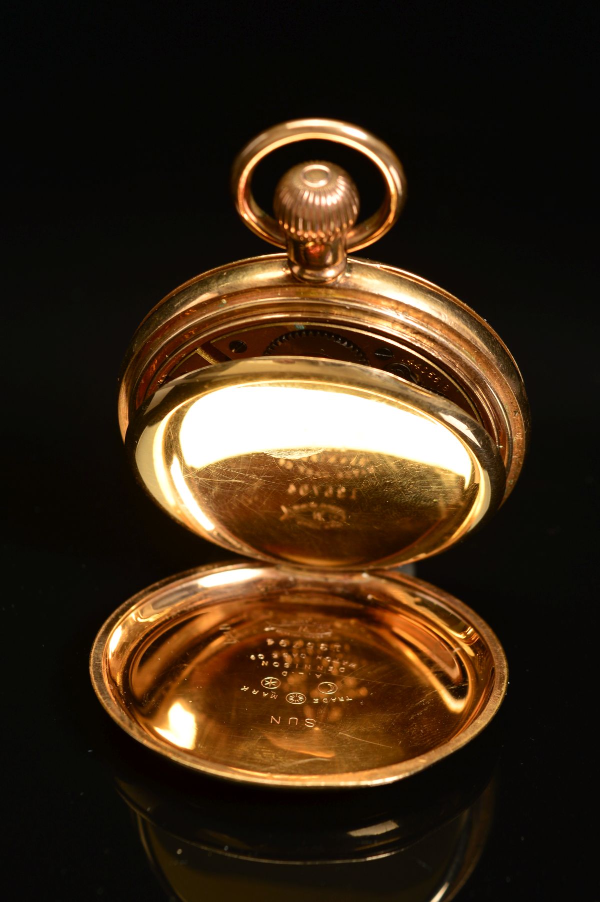 A 14K GOLD PLATED WALTHAM TOP WIND FULL HUNTER POCKET WATCH, engraved monogram to cover, enamel dial - Image 5 of 9