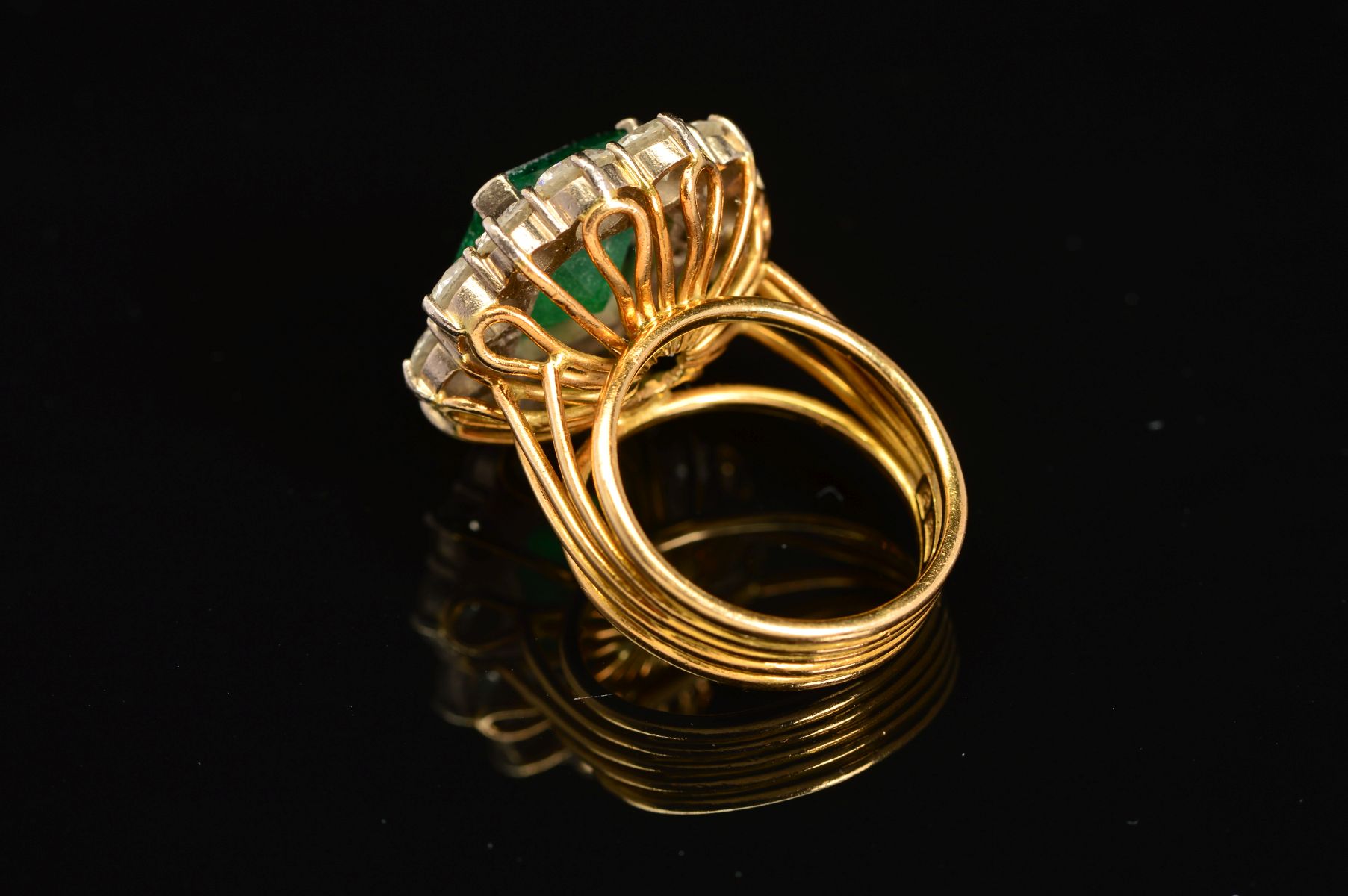 A LATE 20TH CENTURY LARGE EMERALD AND DIAMOND CLUSTER RING, emerald cut emerald measuring - Image 3 of 5