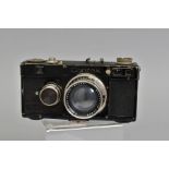 A ZEISS IKON CONTAX 1C RANGEFINDER CAMERA, fitted with a Carl Zeiss Jena Sonnar 5cm F2 lens (has