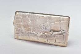 AN EDWARDIAN SILVER CARD CASE OF RECTANGULAR FORM, embossed with a crocodile skin effect, sprung