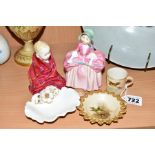 A SMALL GROUP OF ORNAMENTS, comprising two miniature pieces Royal Worcester with handpainted bird